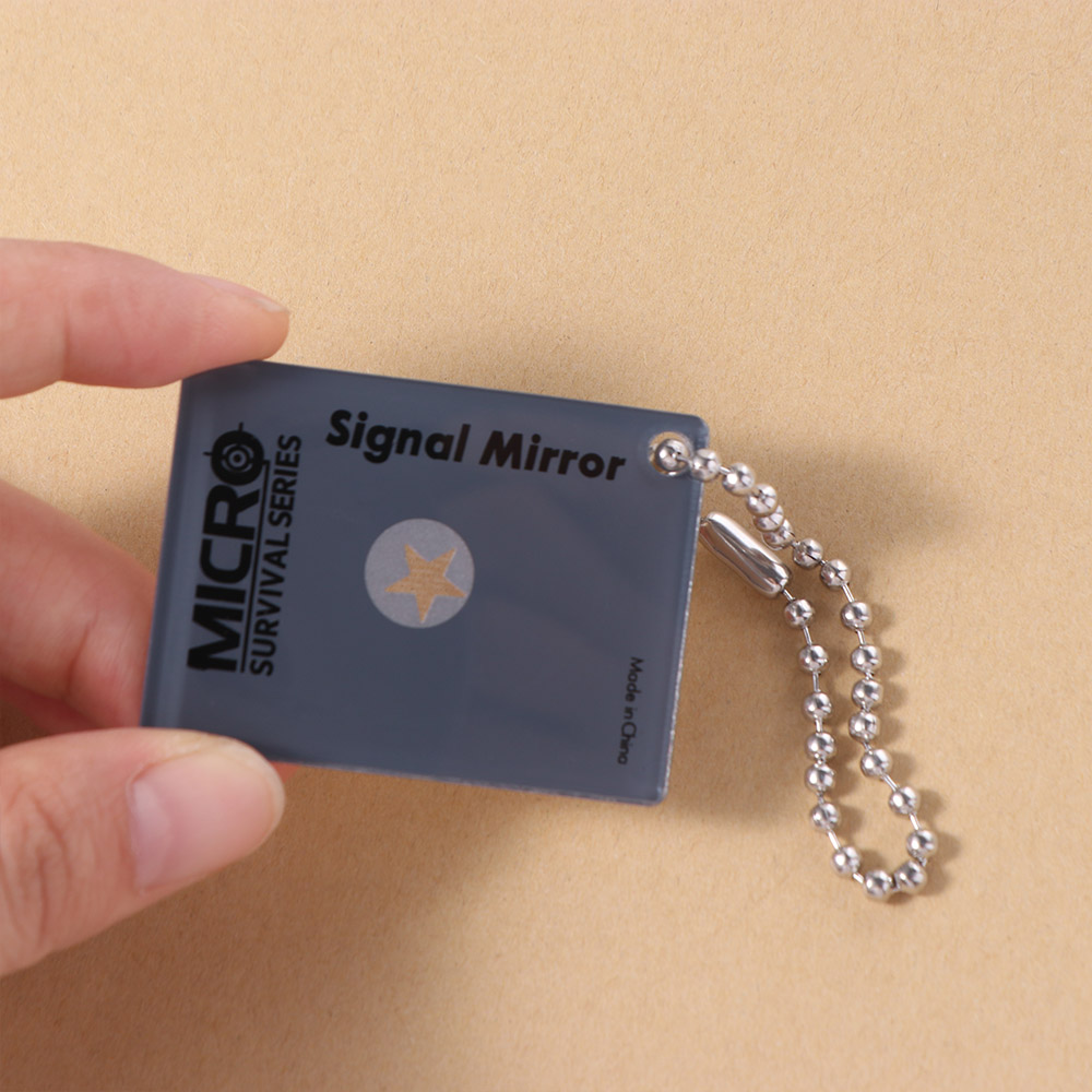 マリンカヤック用反射式屋外信号ミラー 多機能デイライトレスキ - Signal Mirror Rescue のレビューと価格